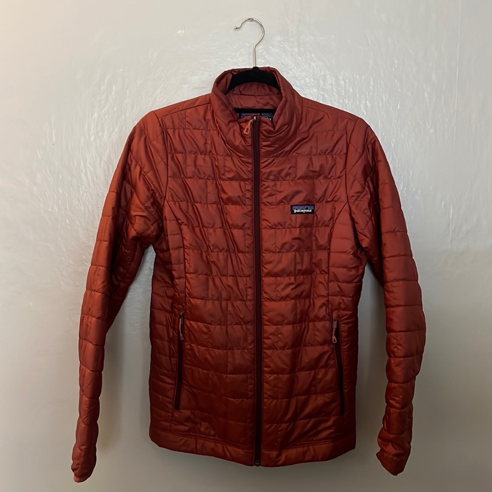 Women’s Patagonia Nano Puff Jacket Size Small Rosehip